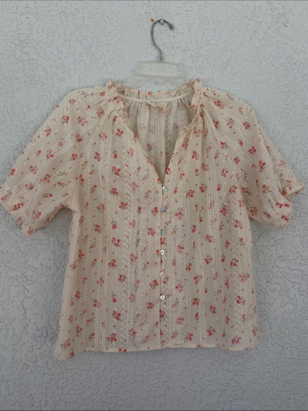 Easy Clothes floral embroidered Cream Button-Up peasant Blouse size M/L